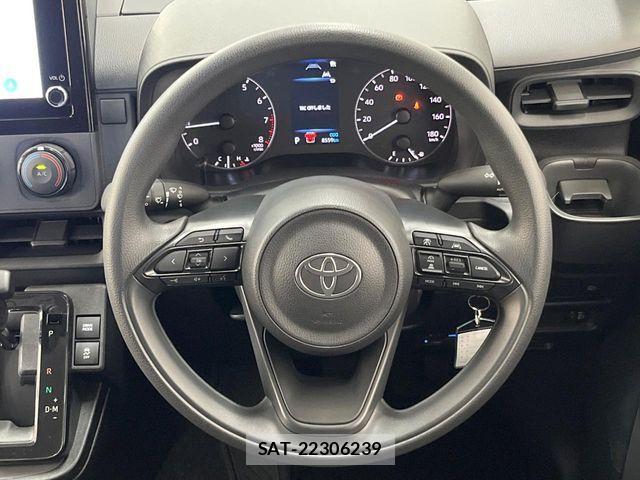 Toyota SIENTA 2023-06 7252294-11