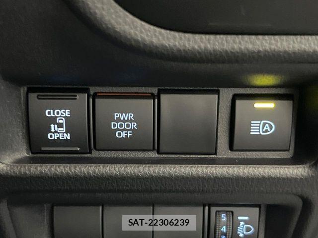 Toyota SIENTA 2023-06 7252294-5
