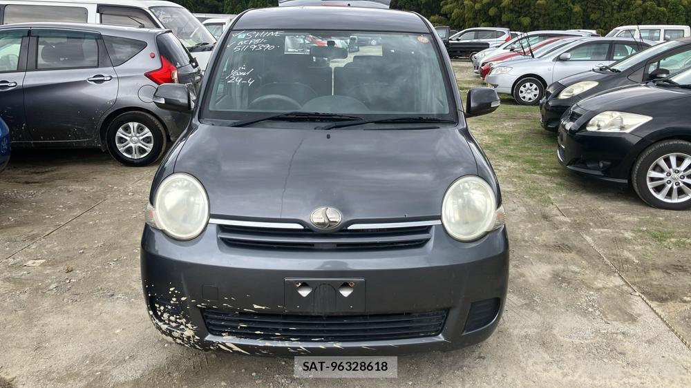 Toyota SIENTA 2010 6435210-7