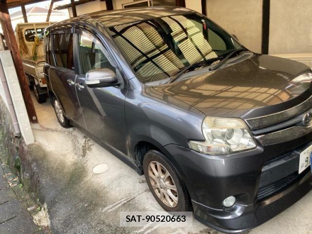 Toyota SIENTA 2011-08 7252309-0
