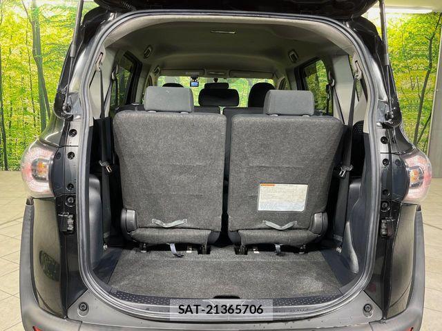 Toyota SIENTA 2015-08 7252305-11