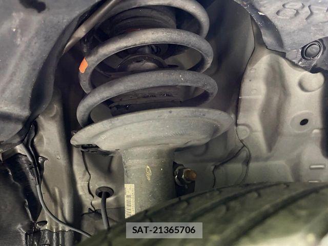 Toyota SIENTA 2015-08 7252305-19