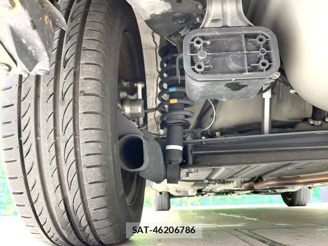 Toyota SIENTA 2020-10 7252299-19