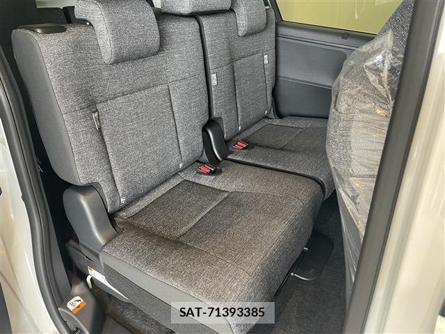 Toyota SIENTA 2026-05 7252285-25