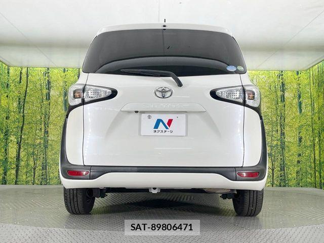 Toyota SIENTA 2017-07 7252304-15