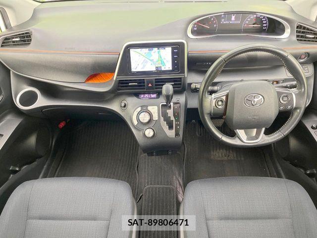 Toyota SIENTA 2017-07 7252304-1