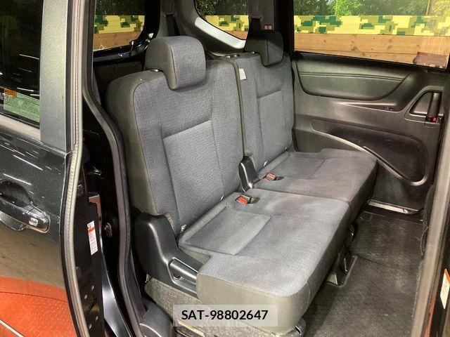 Toyota SIENTA 2015-12 7252303-9