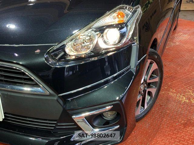 Toyota SIENTA 2015-12 7252303-11