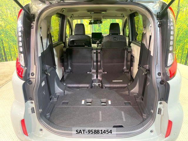 Toyota SIENTA 2023-12 7252288-10