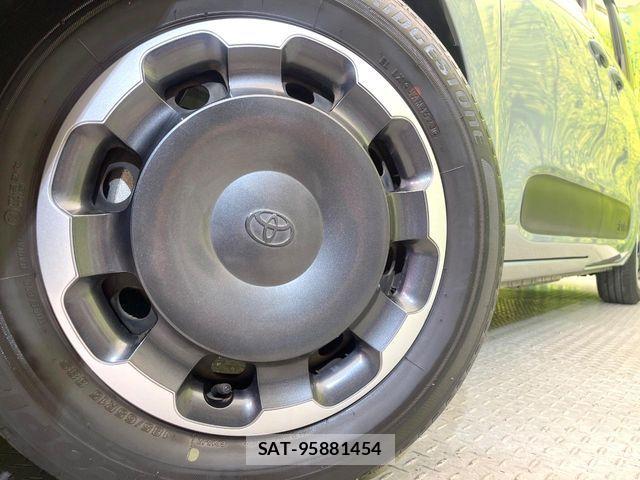 Toyota SIENTA 2023-12 7252288-13