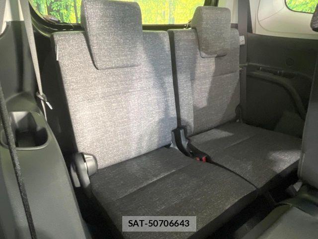Toyota SIENTA 2023-08 7252291-9