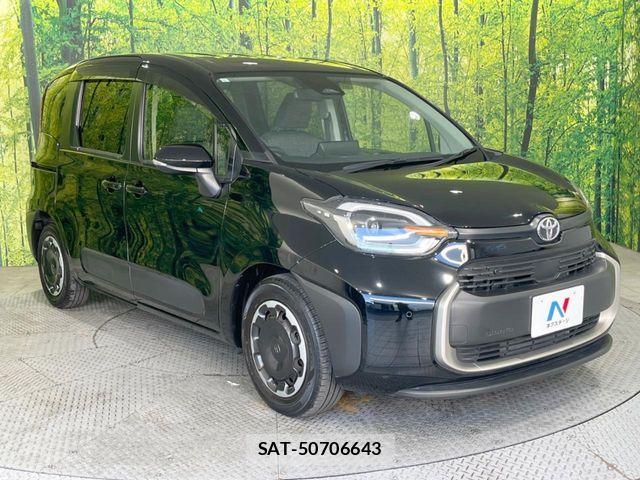 Toyota SIENTA 2023-08 7252291-16
