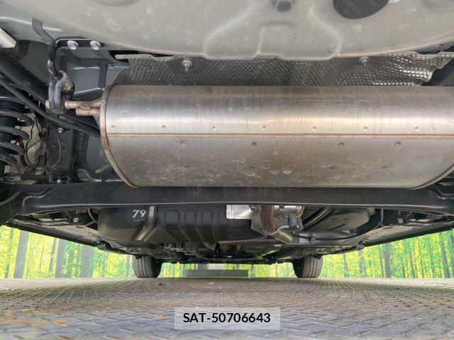 Toyota SIENTA 2023-08 7252291-18