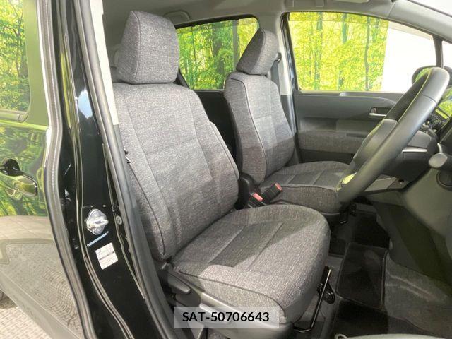 Toyota SIENTA 2023-08 7252291-7
