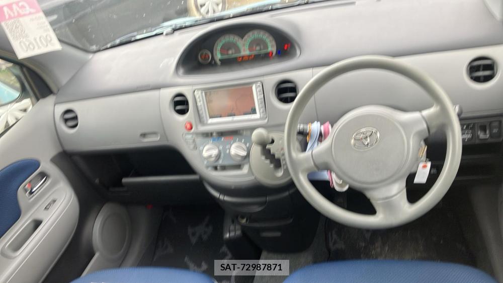 Toyota SIENTA 2004 6634472-12