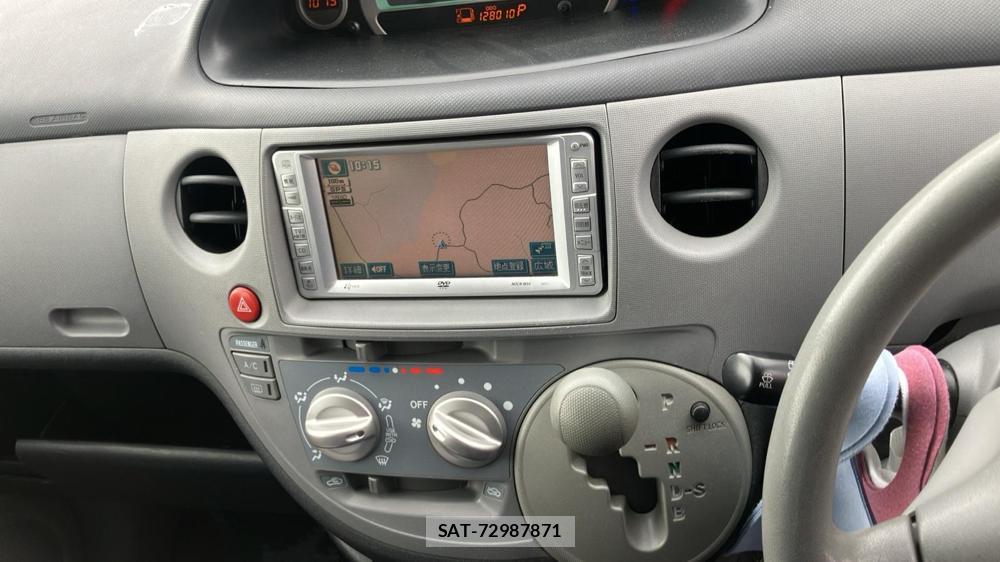 Toyota SIENTA 2004 6634472-16