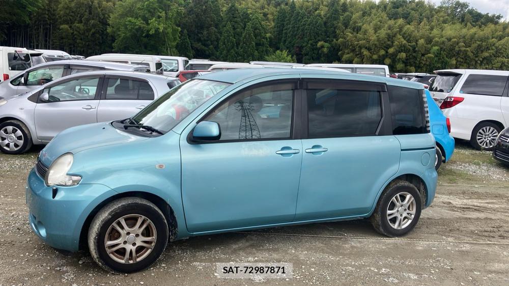 Toyota SIENTA 2004 6634472-1