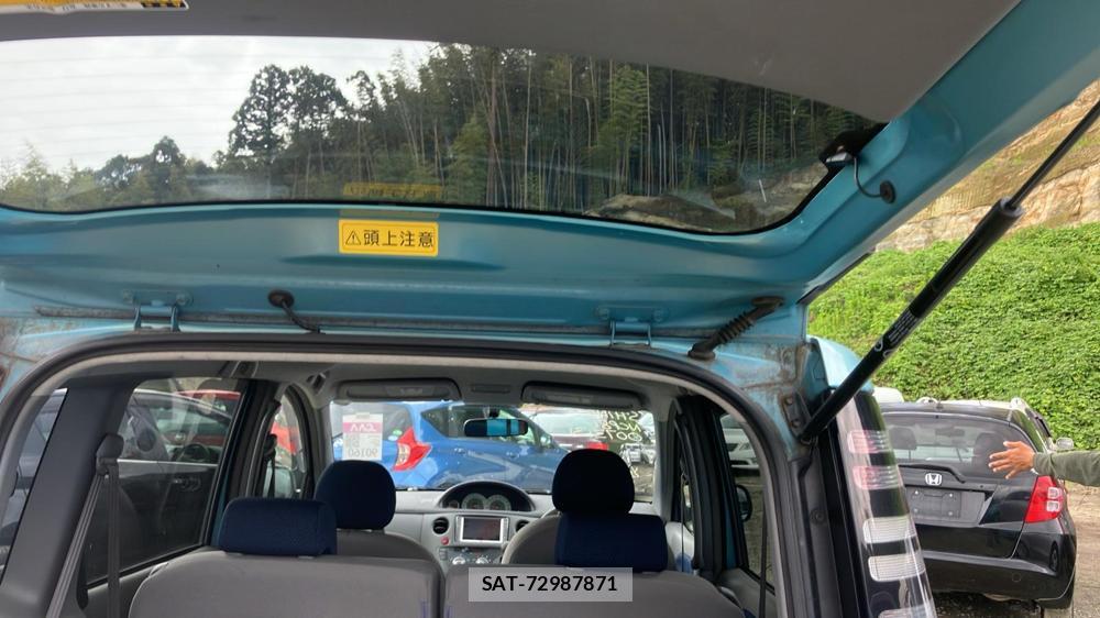 Toyota SIENTA 2004 6634472-21