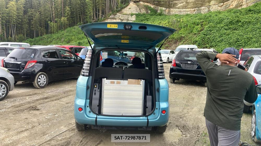 Toyota SIENTA 2004 6634472-22