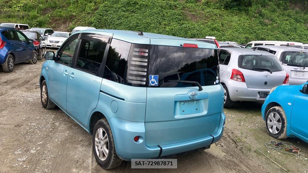 Toyota SIENTA 2004 6634472-2