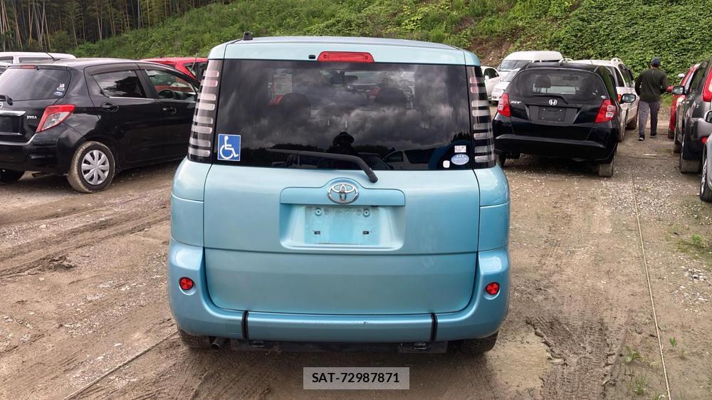 Toyota SIENTA 2004 6634472-3