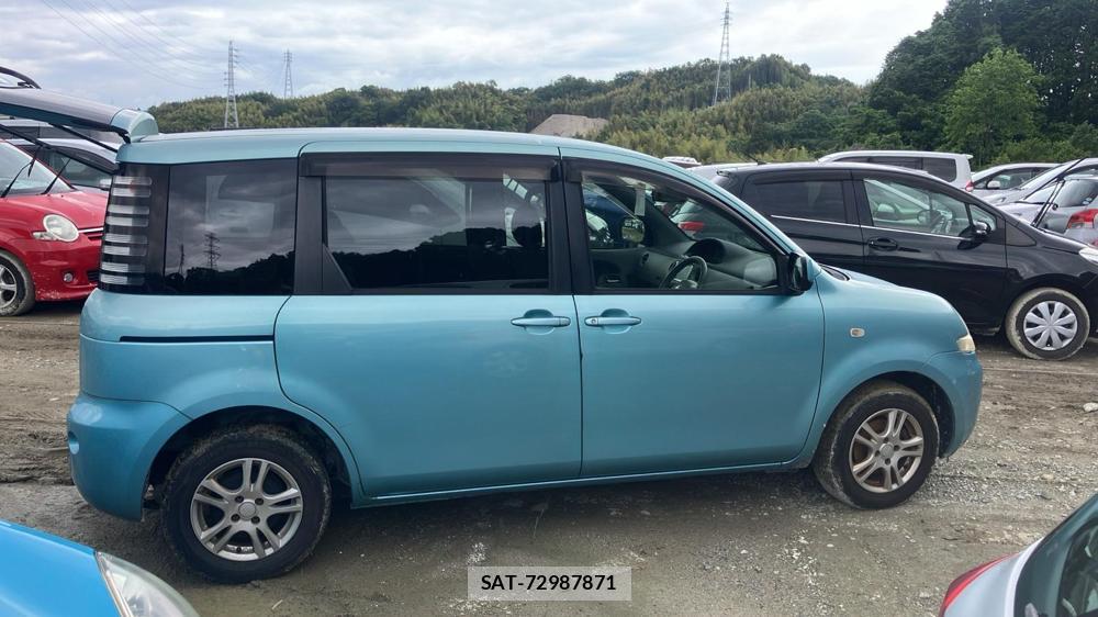 Toyota SIENTA 2004 6634472-5