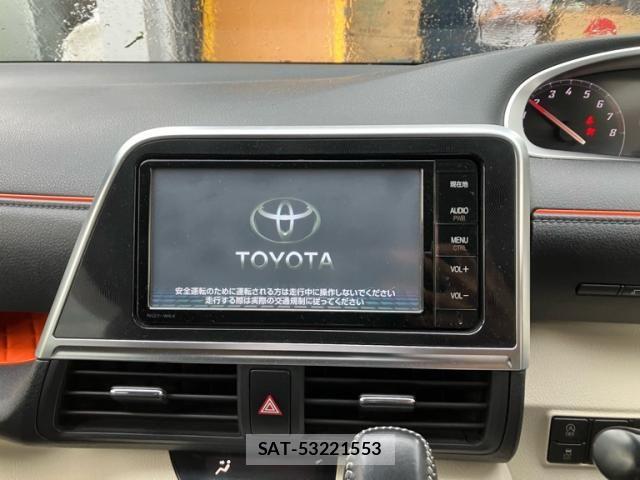 Toyota SIENTA 2016-07 7272636-13