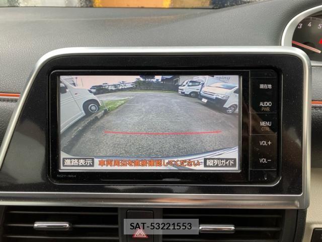 Toyota SIENTA 2016-07 7272636-20