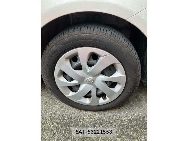 Toyota SIENTA 2016-07 7272636-4