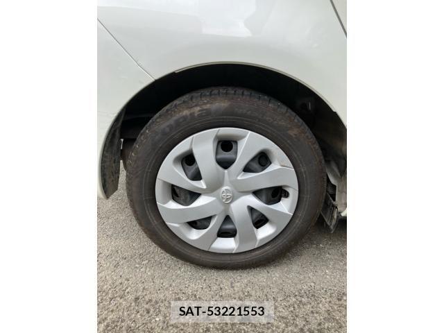 Toyota SIENTA 2016-07 7272636-5