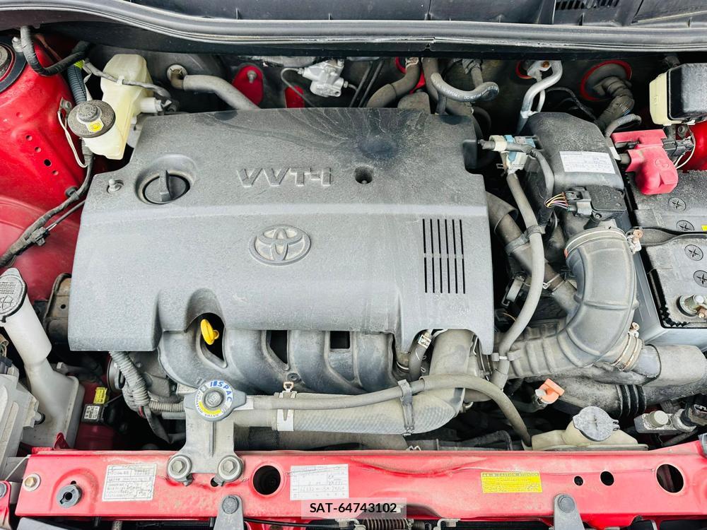 Toyota SIENTA 2012 7171846-38