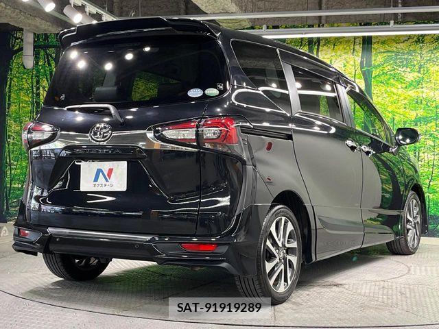 Toyota SIENTA 2018-12 7272932-17