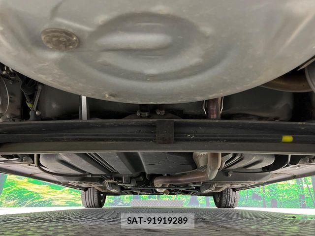 Toyota SIENTA 2018-12 7272932-19