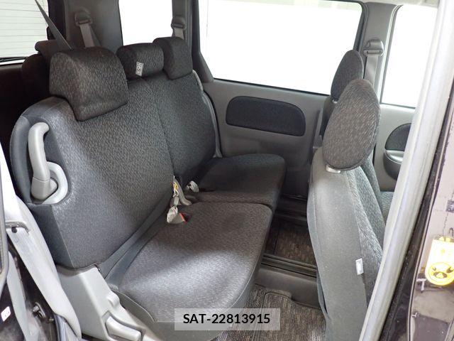 Toyota SIENTA 2014-06 7272286-21