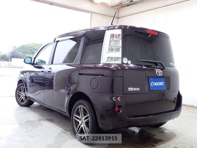 Toyota SIENTA 2014-06 7272286-2