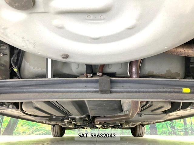 Toyota SIENTA 2015-07 7272583-19