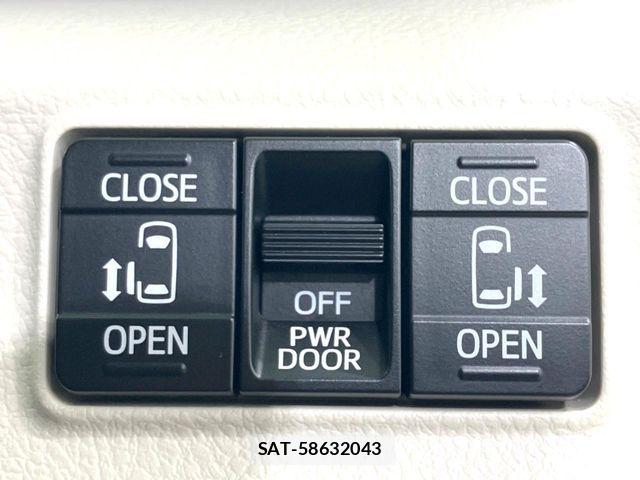 Toyota SIENTA 2015-07 7272583-4