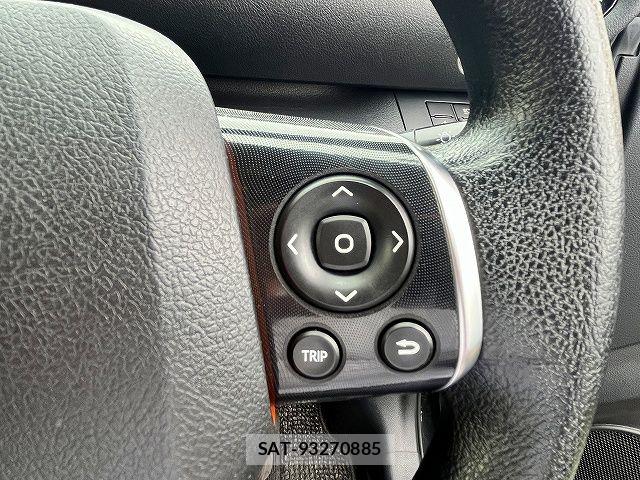 Toyota SIENTA 2018-03 7272930-22