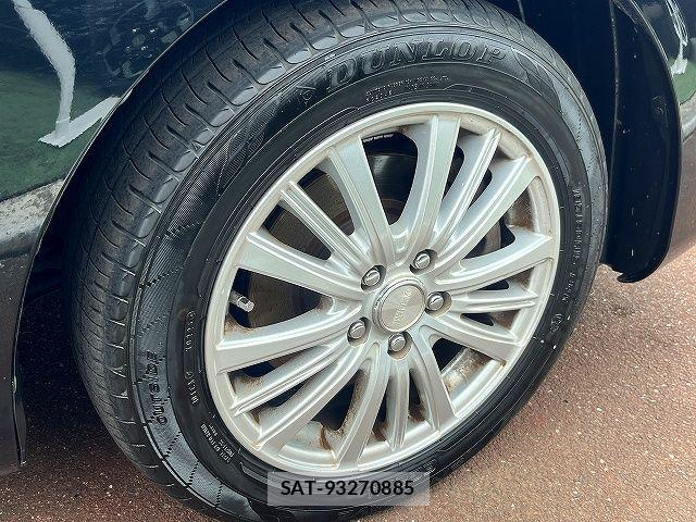 Toyota SIENTA 2018-03 7272930-26