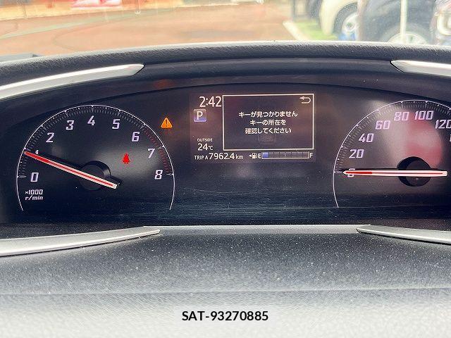 Toyota SIENTA 2018-03 7272930-7