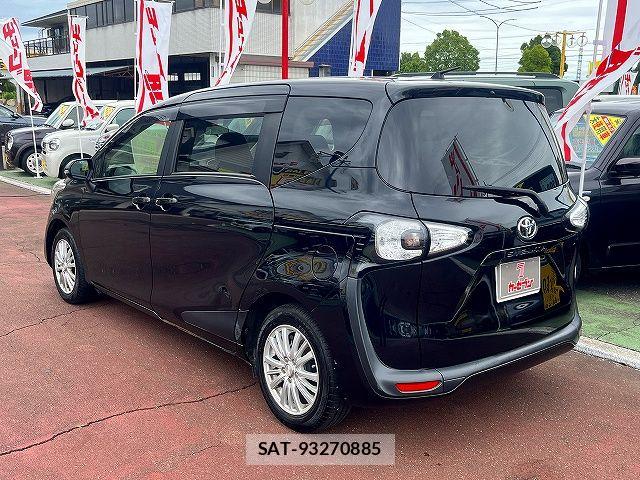 Toyota SIENTA 2018-03 7272930-8