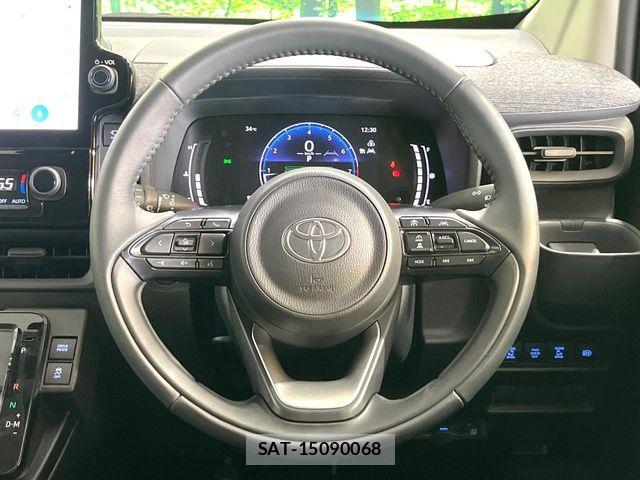 Toyota SIENTA 2025-03 7330043-12