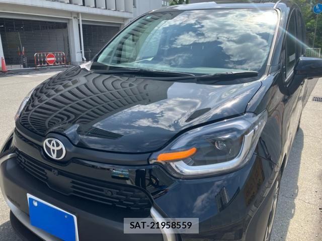 Toyota SIENTA 2023-04 7330042-0
