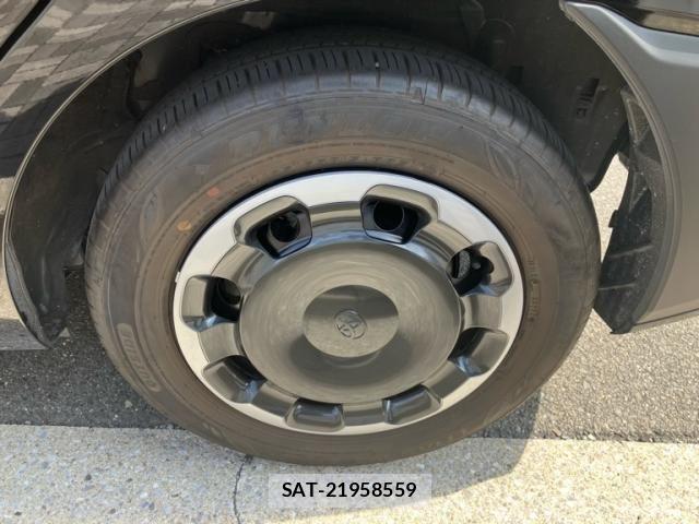 Toyota SIENTA 2023-04 7330042-8