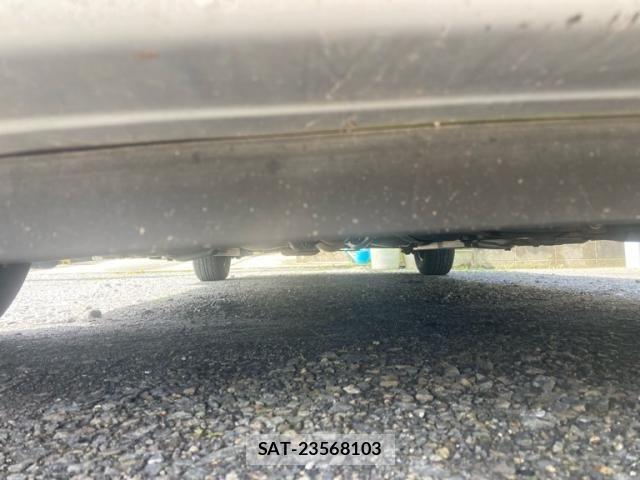 Toyota SIENTA 2011-12 7330085-8