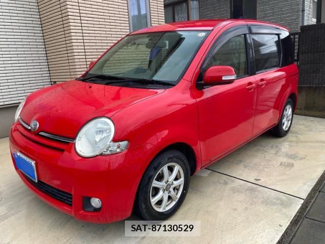 Toyota SIENTA 2012-01 7330084-2