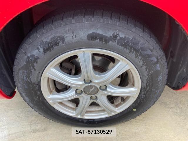 Toyota SIENTA 2012-01 7330084-7