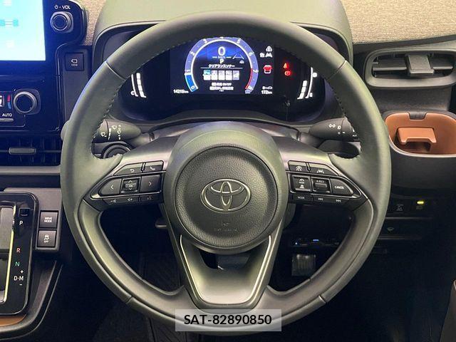 Toyota SIENTA 2023-07 7330046-9