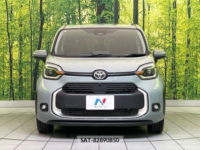Toyota SIENTA 2023-07 7330046-13