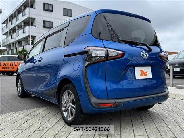 Toyota SIENTA 2016-09 7330078-12